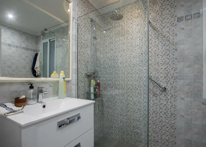 Sea View Downtown Comfort Apartamento *